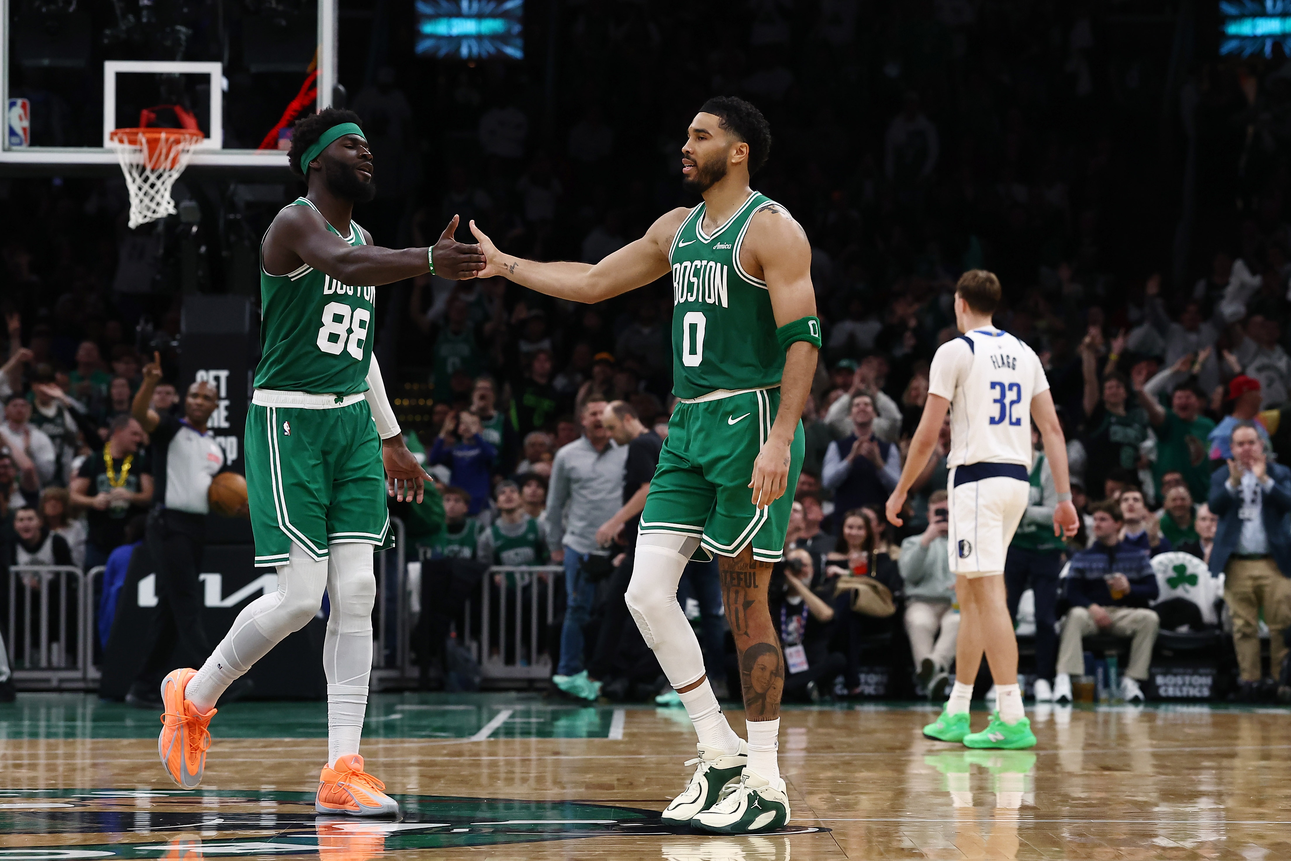 电竞直播入口-13投11中砍24分10板!奎塔:塔图姆的牵制力让我的工作变得更简单