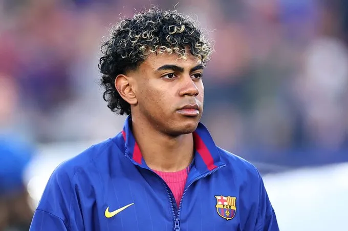 电竞直播入口-亚马尔半场数据：1次制造良机，3次射门，2次制造犯规