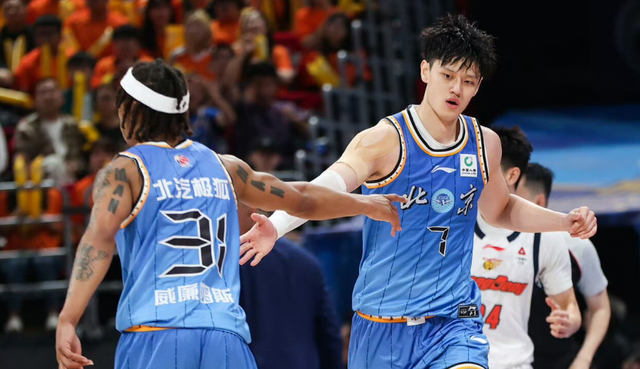 竞技宝入口-北京首钢全力出击！拒绝广东宏远大逆转，激活威廉姆斯，央视直播